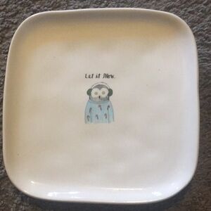 Rae Dunn 8” Plate w Owl in Earmuffs “Let it Snow”